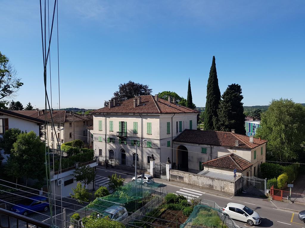 Casa Elena Apartment Albese Con Cassano Bagian luar foto